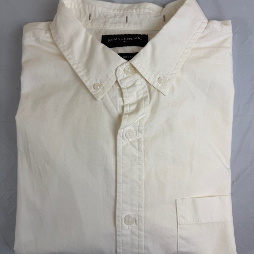 Banana Republic Men's Cream Button-Down Casual Shirt